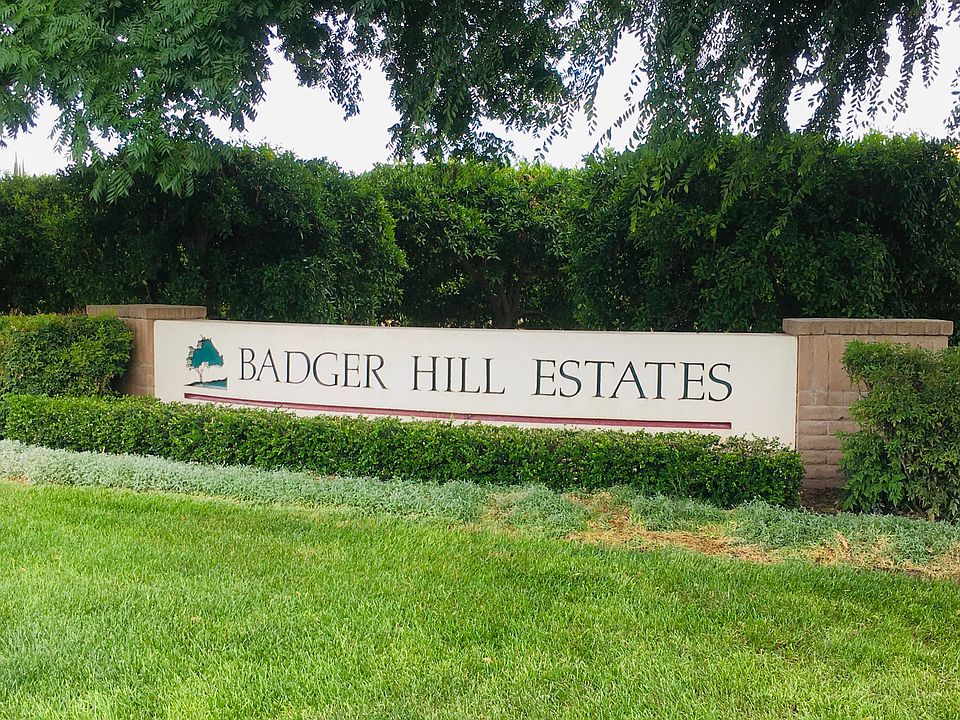 1st image of 454 High Sierra Dr