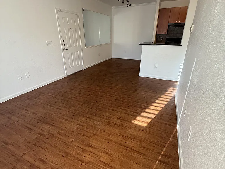 8434 Walerga Rd #315 — Photo 4