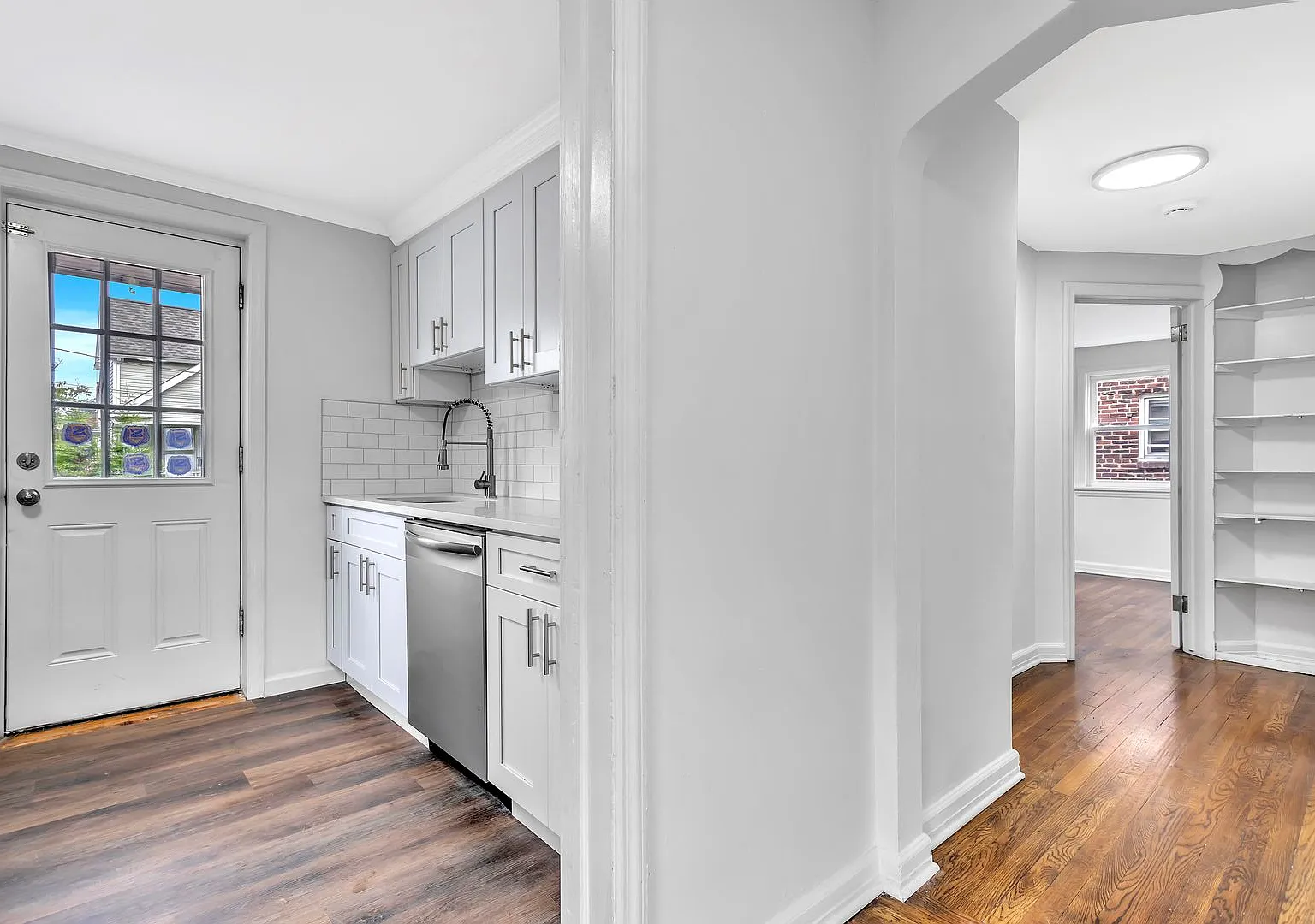 401 Sanford Ave Dunellen, NJ 08812 — Photo 4