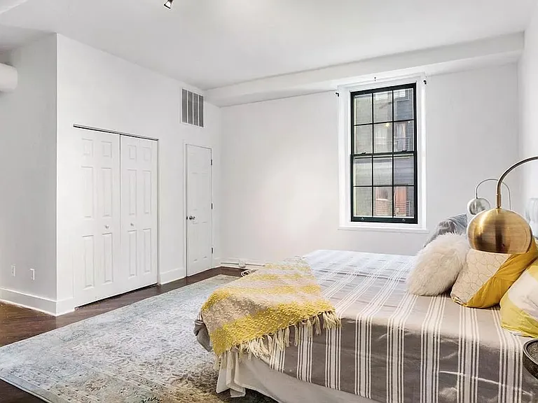 Bedroom - Rear