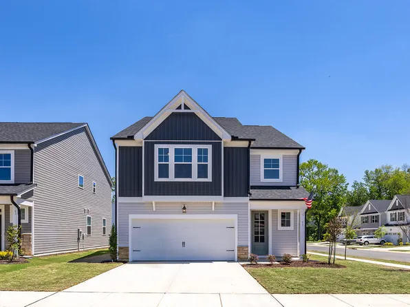 71 Baldwin St, Lillington, NC 27546