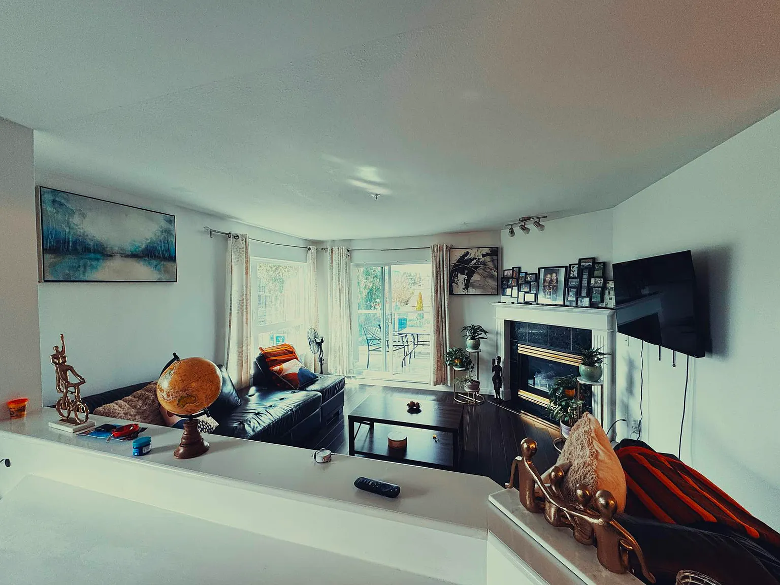 2 bed, 1133 sqft, $1,650 — Photo 3