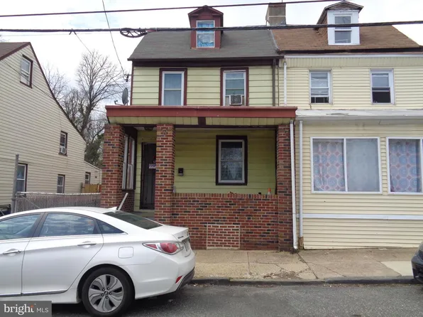 4438 Leiper St, Philadelphia, PA 19124