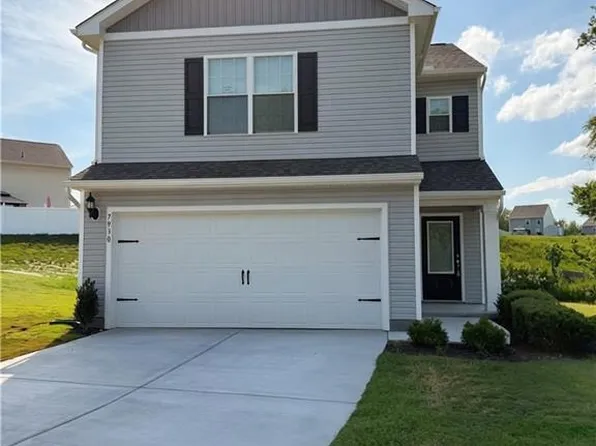 7930 Honeybee Ct, North Prince George, VA 23860