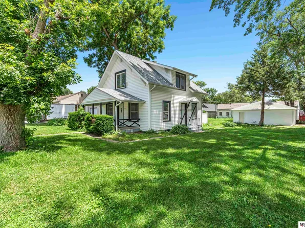 2411 Madison St, Bellevue, NE 68005