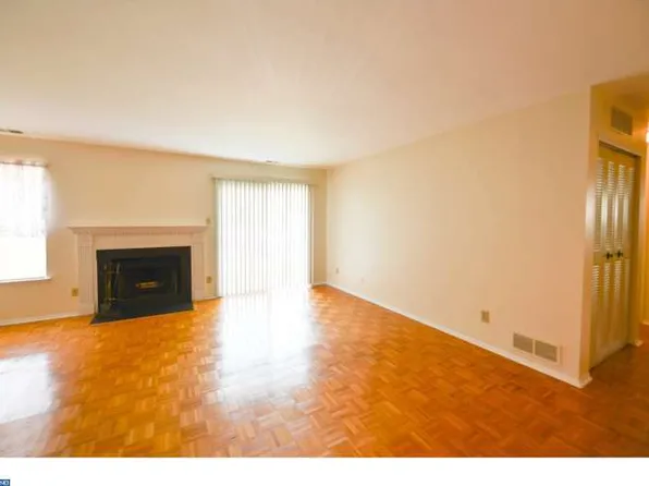 463 Durham Ct #463, Mantua, NJ 08051