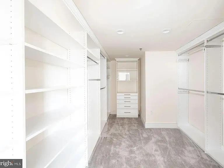 1500 Chestnut St #20A — Photo 14
