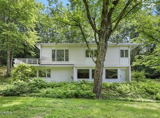 300 Sweetbrook Rd, Williamstown, MA 01267