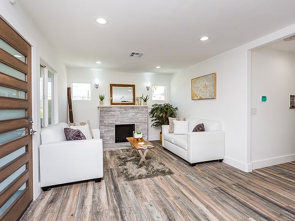 3rd image of 1400 N Avenue 46