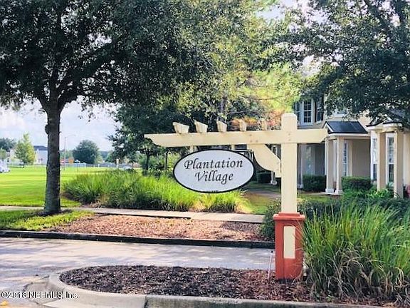 3rd image of 326 Pecan Grove Dr