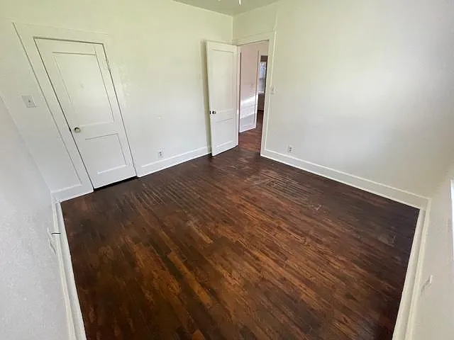 2036 N Birch Ave — Photo 12