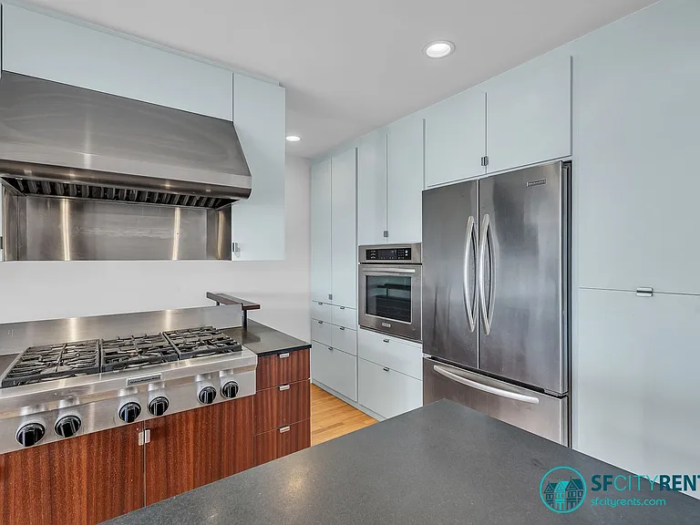 262 Rutledge St — Photo 9