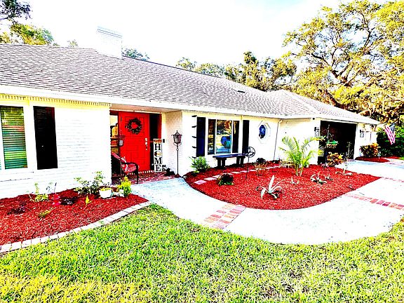 2nd image of 1 Willow Ct