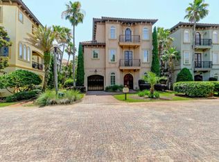 96 Rue St, Miramar Beach, FL 32550