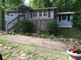 506 Pocasset Rd, Highland Lakes, NJ 07422