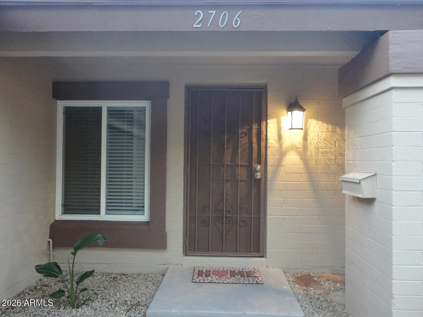 4 bed, 1850 sqft, $2,500 — Photo 3