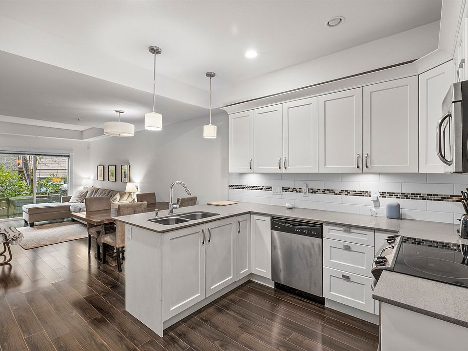 1st image of 828 Royal Ave #115