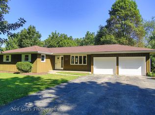 501 Old Hickory Rd, New Lenox, IL 60451