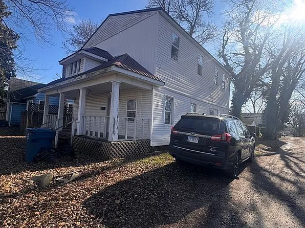 1921 Hardy St, Murphysboro, IL 62966