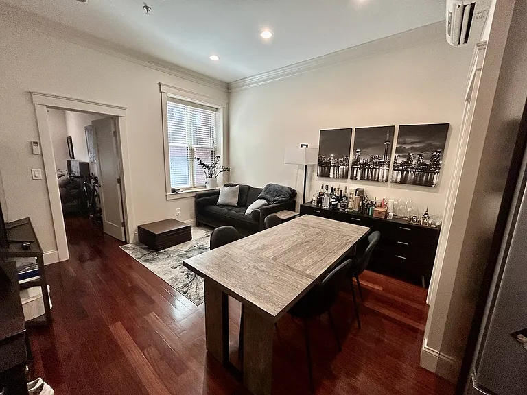 170 Saint Botolph St #4 — Photo 13