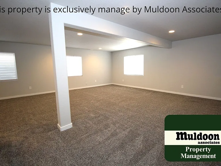 10339 Finn Dr — Photo 26