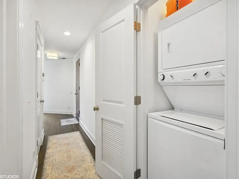 3647 N Wilton Ave #2 — Photo 6