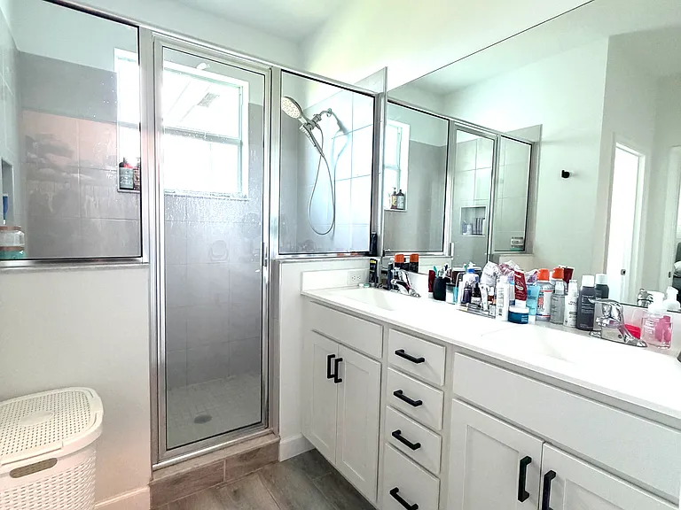 8974 Zevon Ct — Photo 17