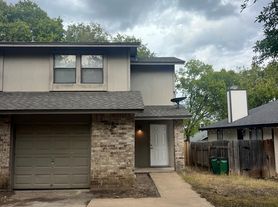 11429 Ptarmigan Dr, Austin, TX