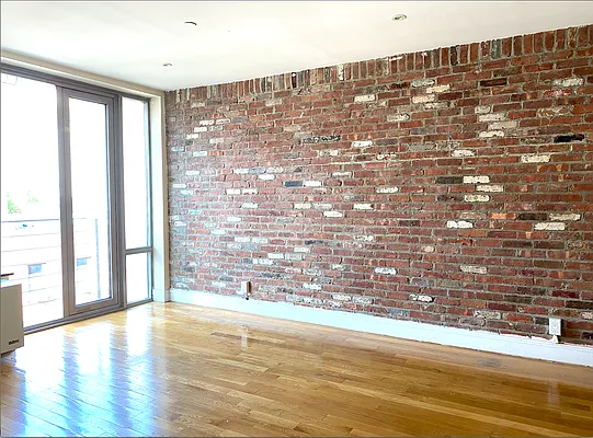 Rented by Mirador Real Estate | media 35