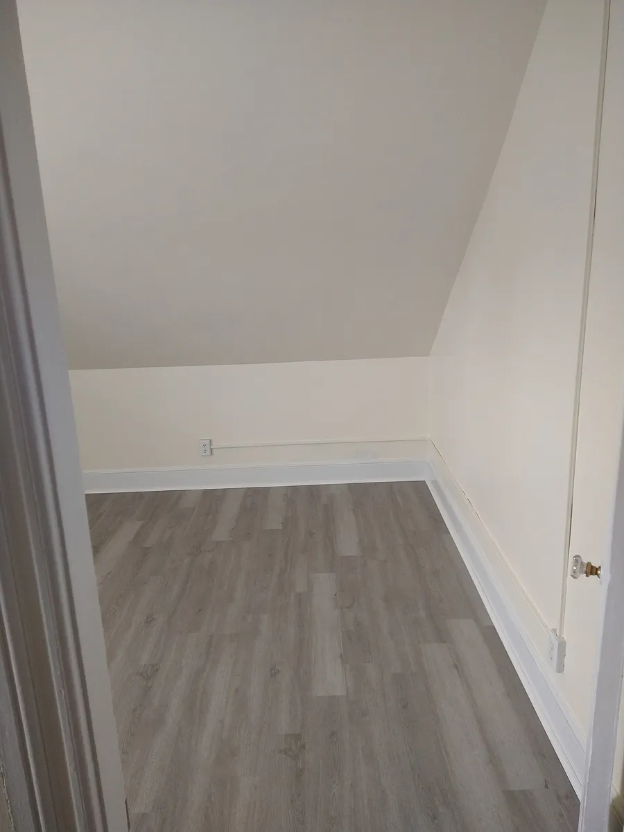 Building Photo - 324 Orms St #3