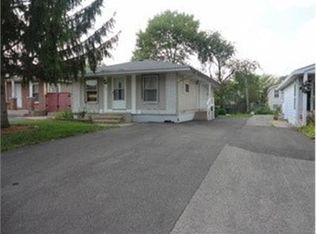 1430 Kildeer Dr, Round Lake Beach, IL 60073