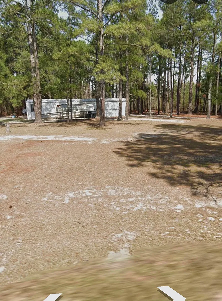 Building Photo - 152 Pond Hollow Rd