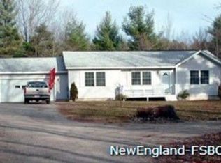 15 Alphonse Dr, Topsham, ME 04086