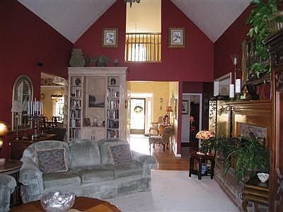 5th image of 28792 Woodmill Dr