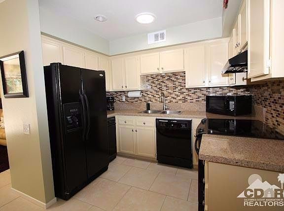 4th image of 3004 Sunflower Cir E