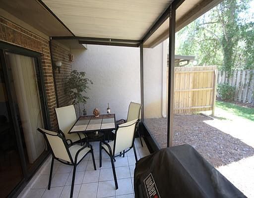 5th image of 967 Sunridge Dr