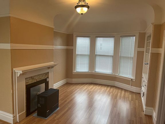 5th image of 140 Steiner St APT 6