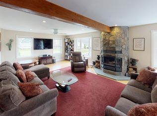 13 Norris St, Searsport, ME 04974