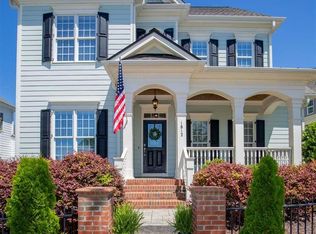 1812 Green Oaks Pkwy, Holly Springs, NC 27540