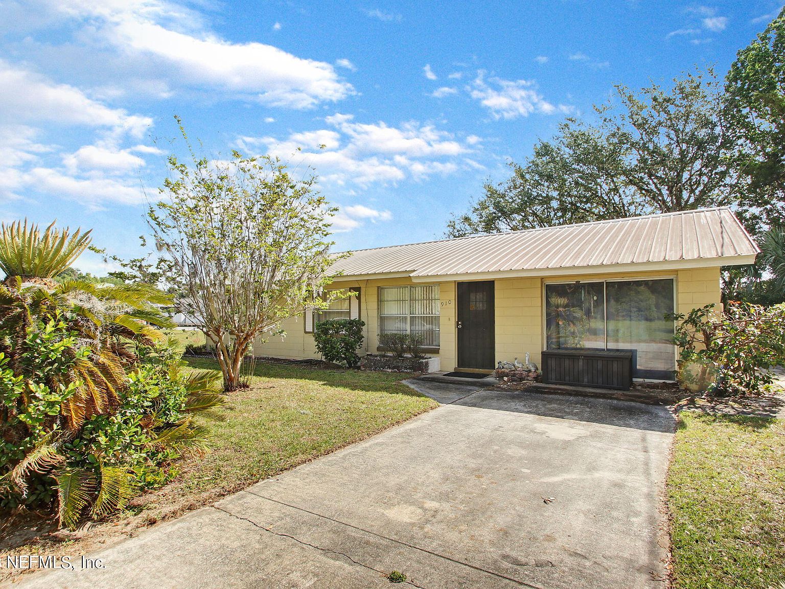 910 OAKWOOD Street, Crescent City, FL 32112 Zillow