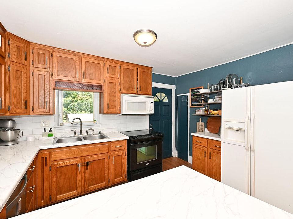 1st image of 20516 Good Hope ROAD
