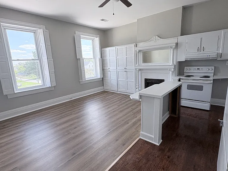 340 S Main St #3 — Photo 8
