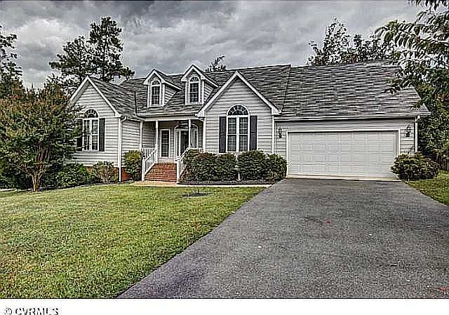 1st image of 3703 Stamford Cir