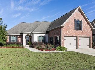 109 Lac Calcasieu Dr, Luling, LA 70070