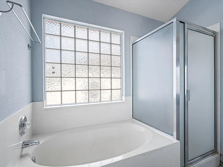 17413 Toyahville Trl — Photo 12