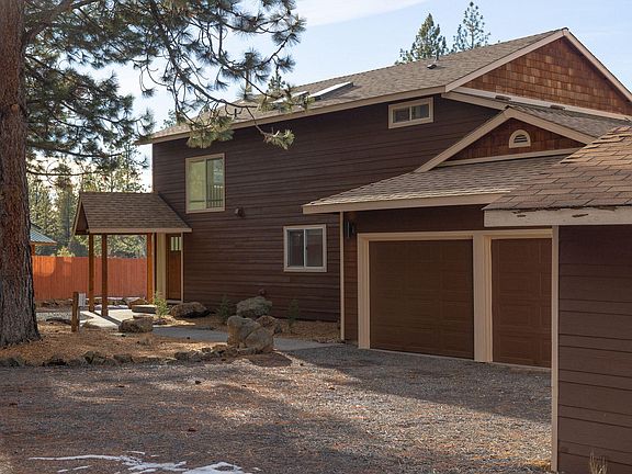 4th image of 18614 River Woods Dr