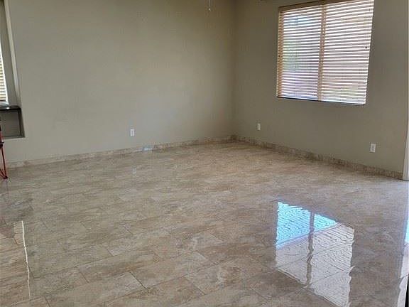 5th image of 3025 Jacaranda Dr
