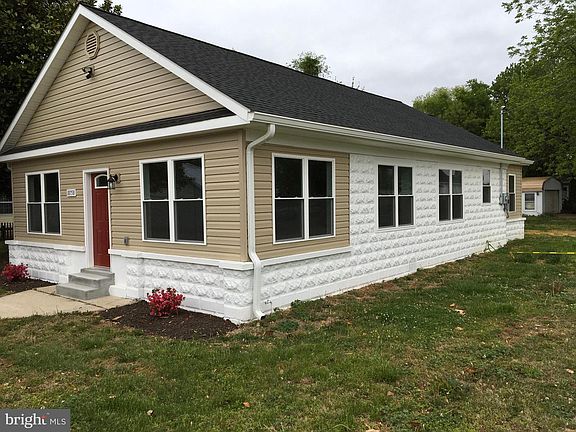 4th image of 18758 Potomac Ave