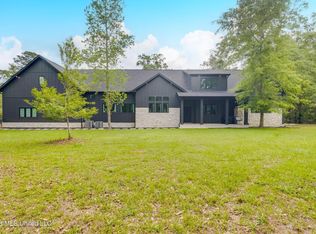 12488 Yet Rd, Saucier, MS 39574