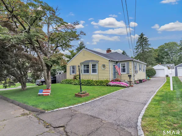 76 Newton Street, Stratford, CT 06614